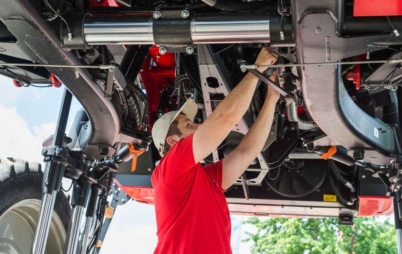 Summer Farm Machinery Maintenance Checklist | Wearparts